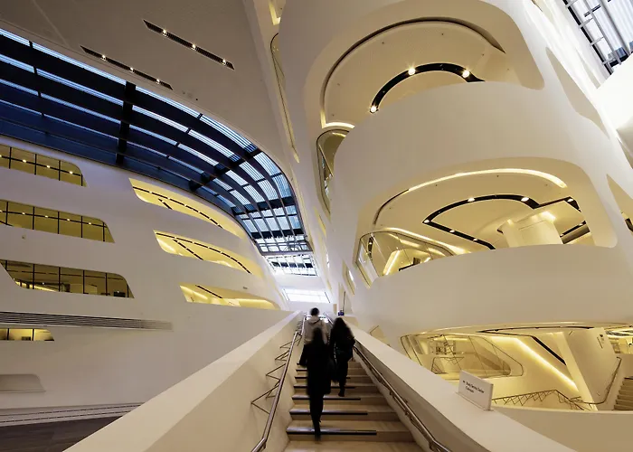 Lodge: Holiday Inn Vienna City By Ihg