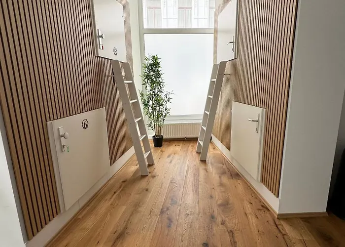 Centraal gelegen hotel: Robin Wood Capsule Hostel